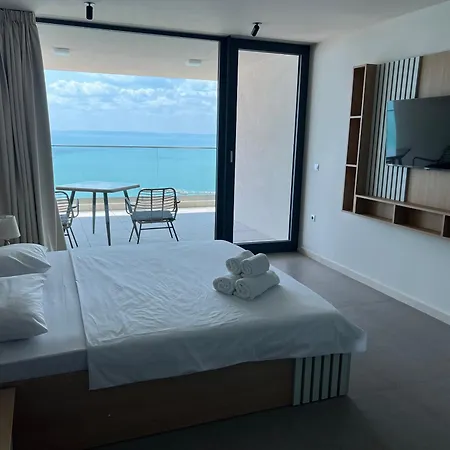 Apartahotel Calithea 3*