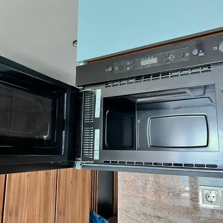 아파트호텔 Calithea 카바르나