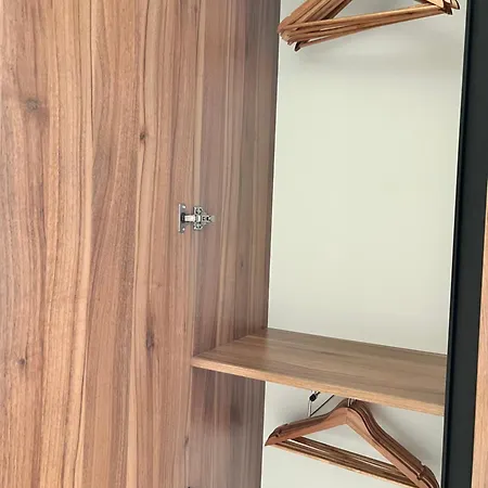 아파트호텔 Calithea 카바르나