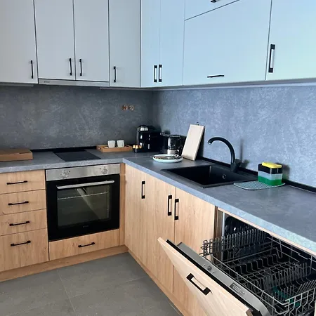 아파트호텔 Calithea 카바르나