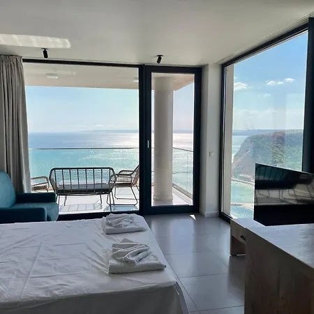 Calithea 아파트호텔 카바르나