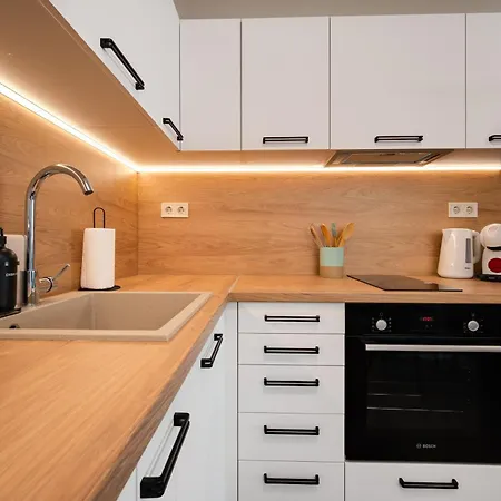 מלון דירות Calithea קברנה